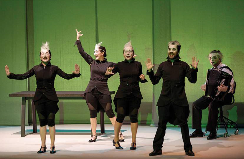 Sarabela Teatro no Auditorio Constante Liste