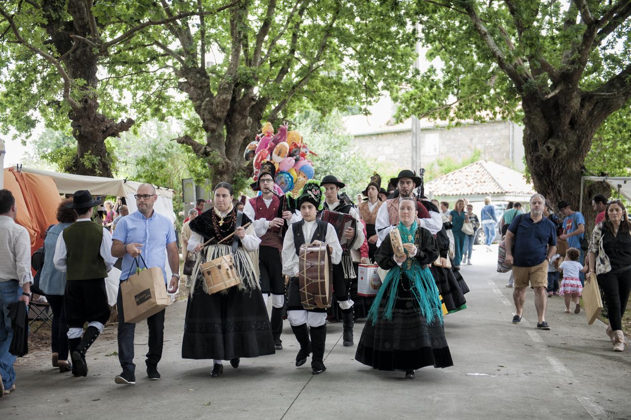 Festeo e Feira da Terra